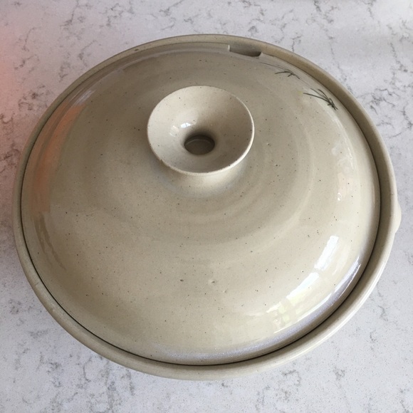 Vintage Ceramic Tureen - dinnerware/ serveware/ stoneware - Picture 2 of 4